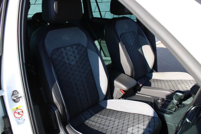 VOLKSWAGEN Tiguan 2.0TDI DSG 4MOTION R-Line IQLED-KAMERA