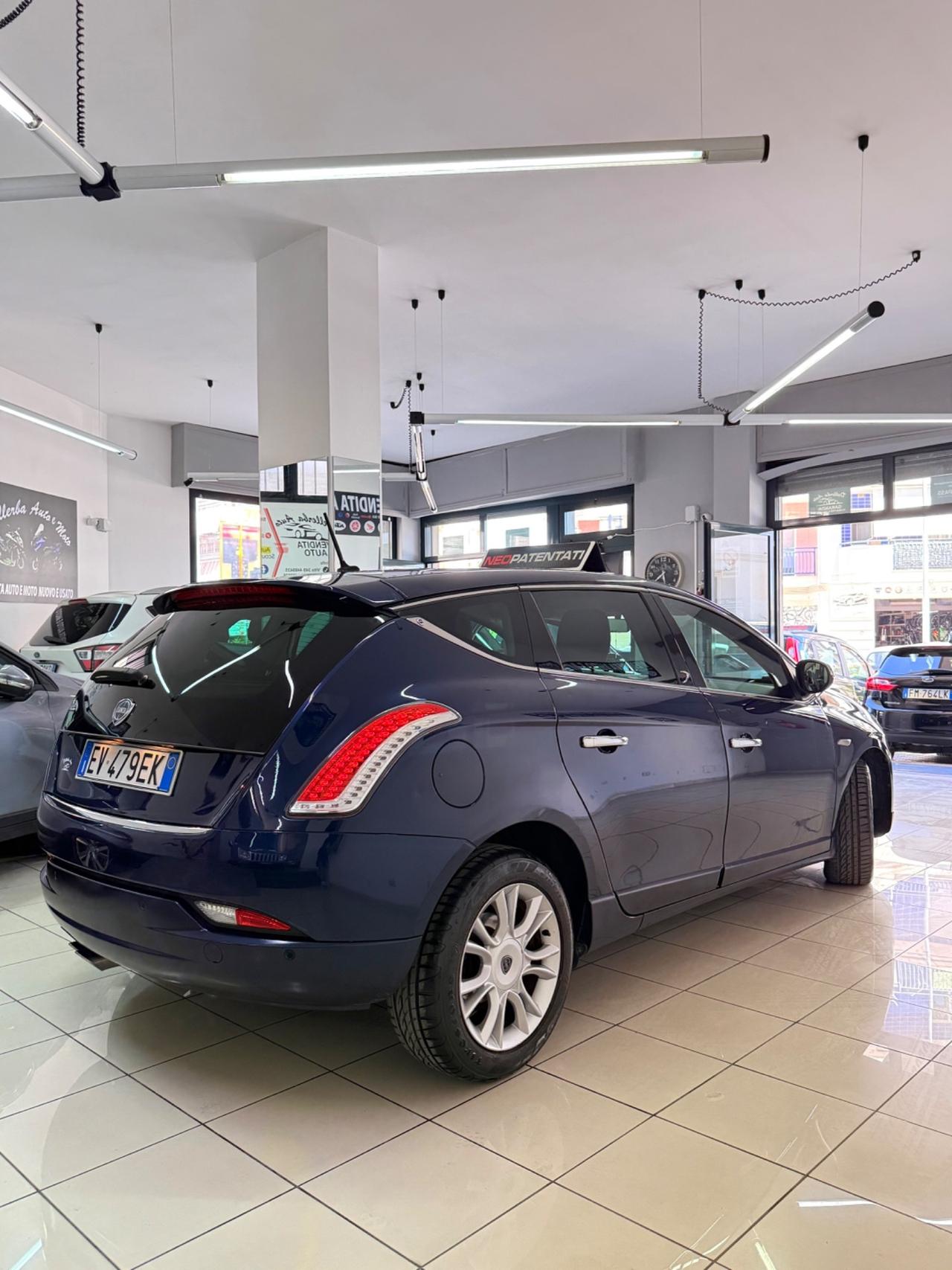 Lancia Delta 1.6 MJT DPF 105 CV Gold