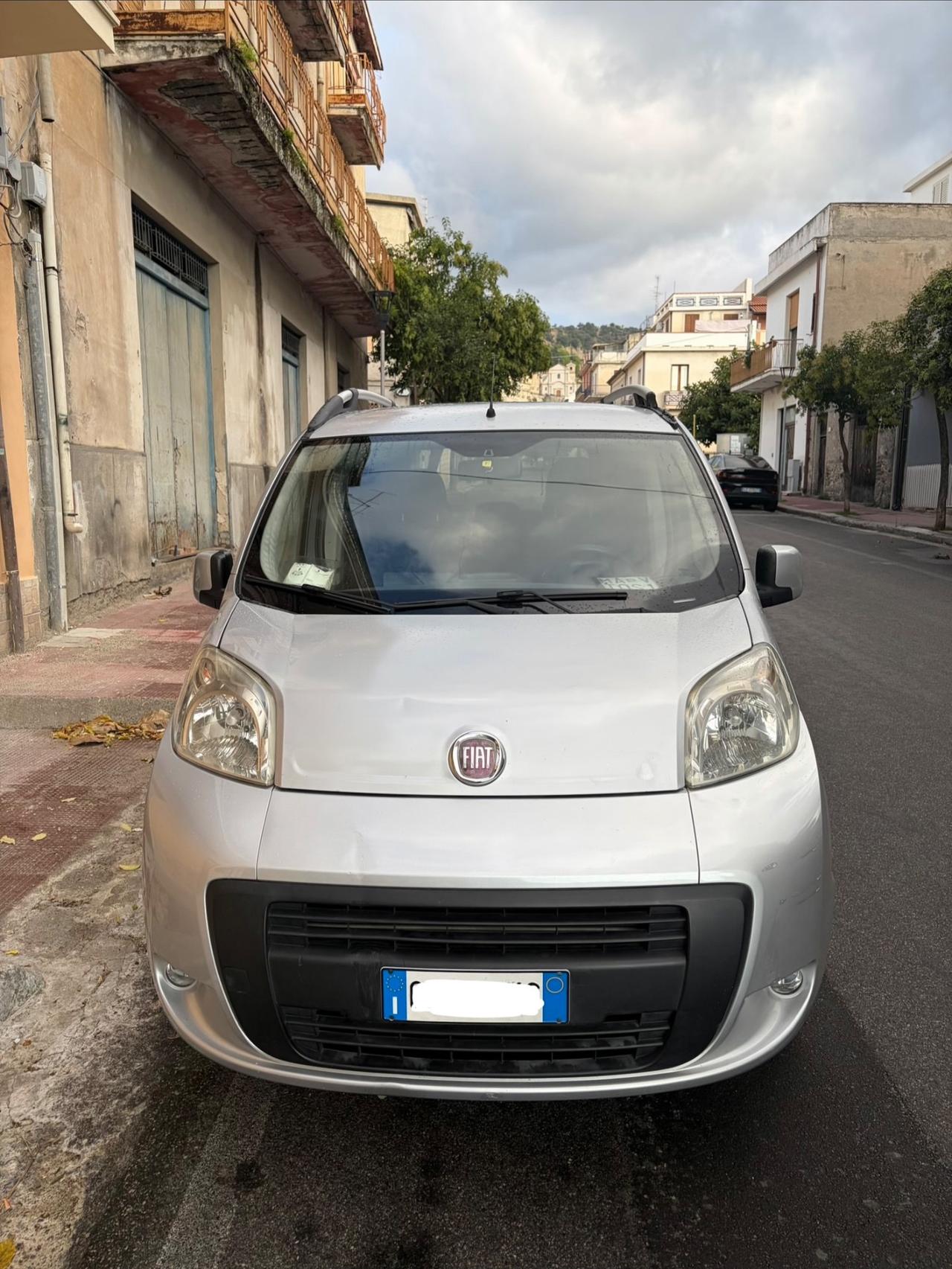 FIAT QUBO 1.4 8V 77CV FULL Natural Power CHIAMA