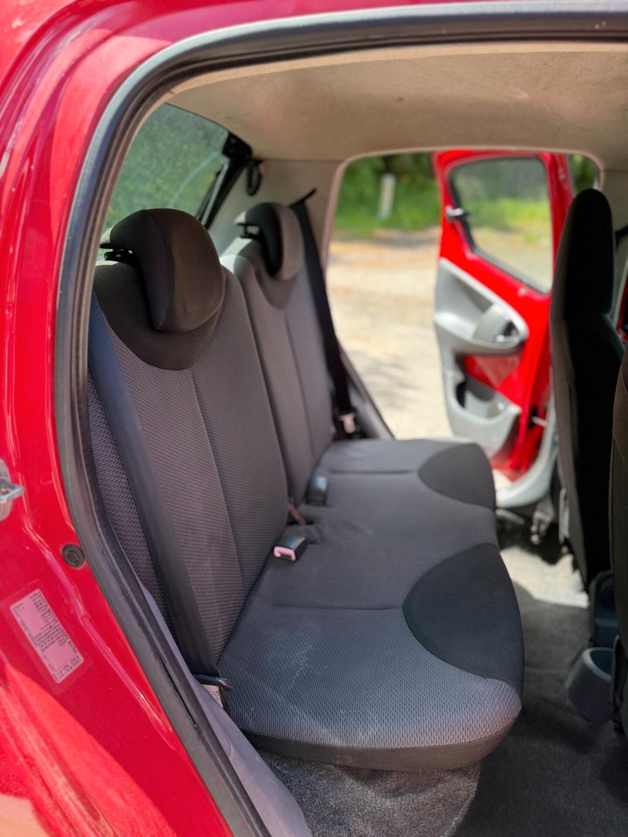 Toyota Aygo 1.0 12V VVT-i 5 porte Now