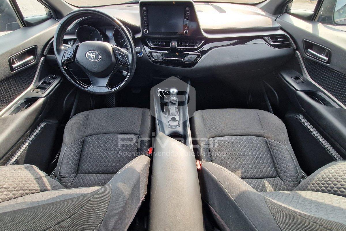 TOYOTA C-HR 1.8 Hybrid E-CVT Active