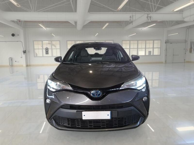 TOYOTA C-HR 1.8H 98CV E-CVT Business