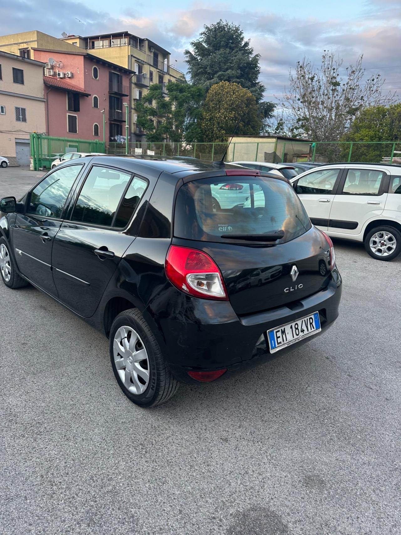 Renault Clio 1.2 16V 5 porte Live!