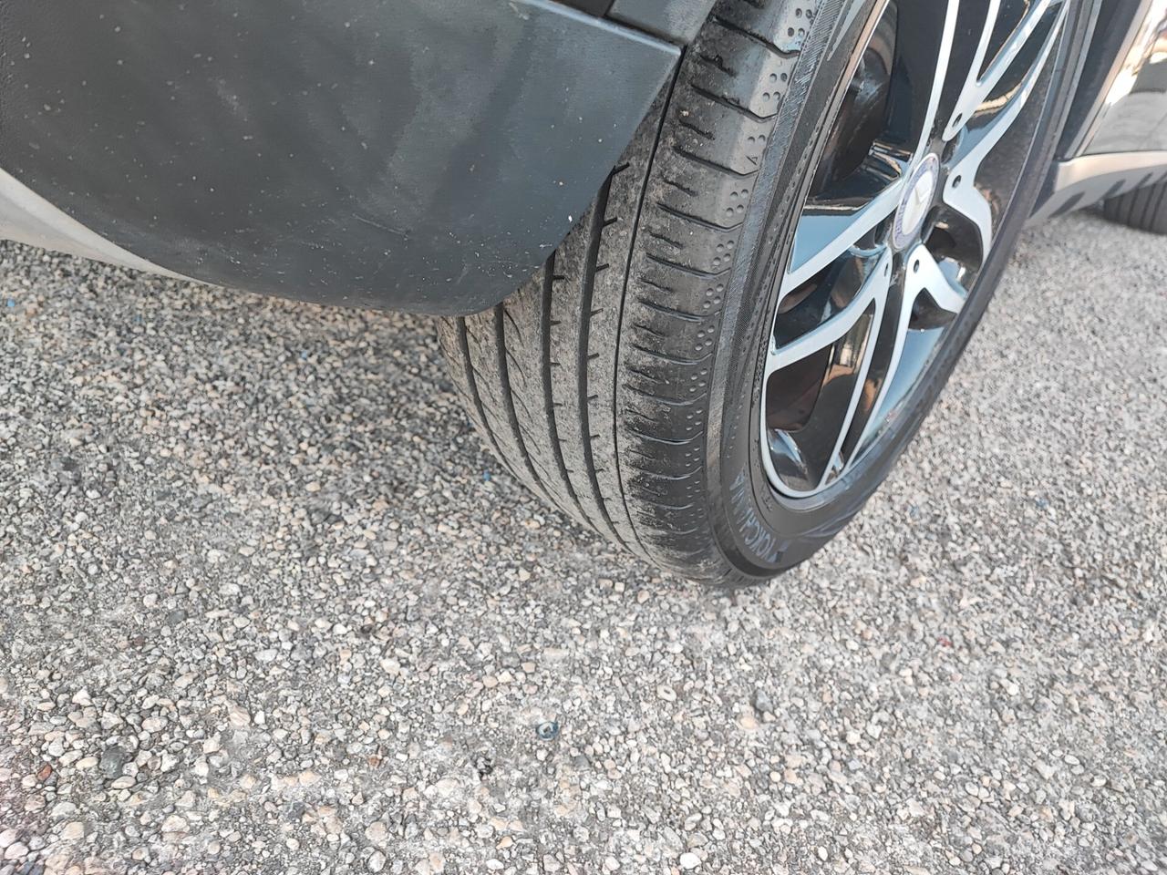 Mercedes-benz GLA 220 d Automatic 4Matic Premium