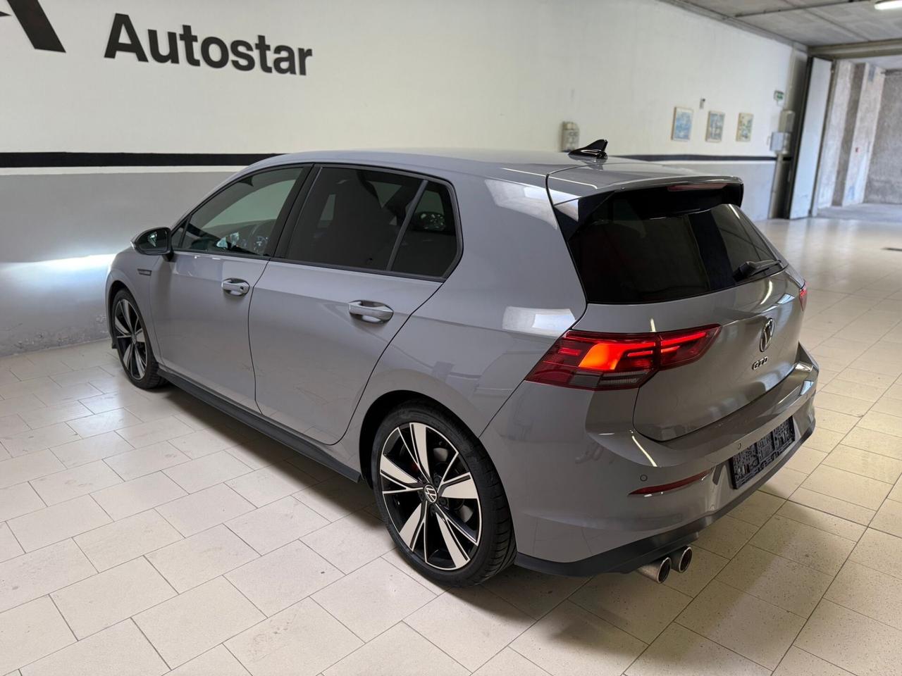 Volkswagen Golf 2.0 TDI DSG GTD 200cv