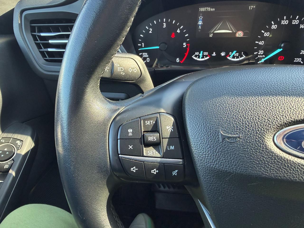 Ford Kuga 1.5 EcoBlue 120 CV 2WD Titanium /2020