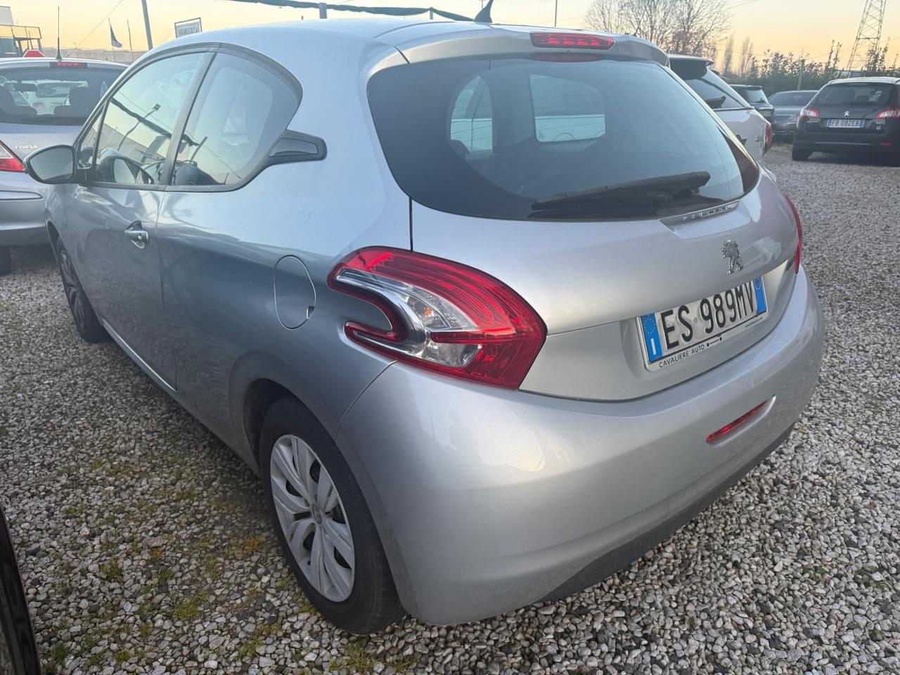 Peugeot 208 1.0 VTi 68 CV 3 porte Active