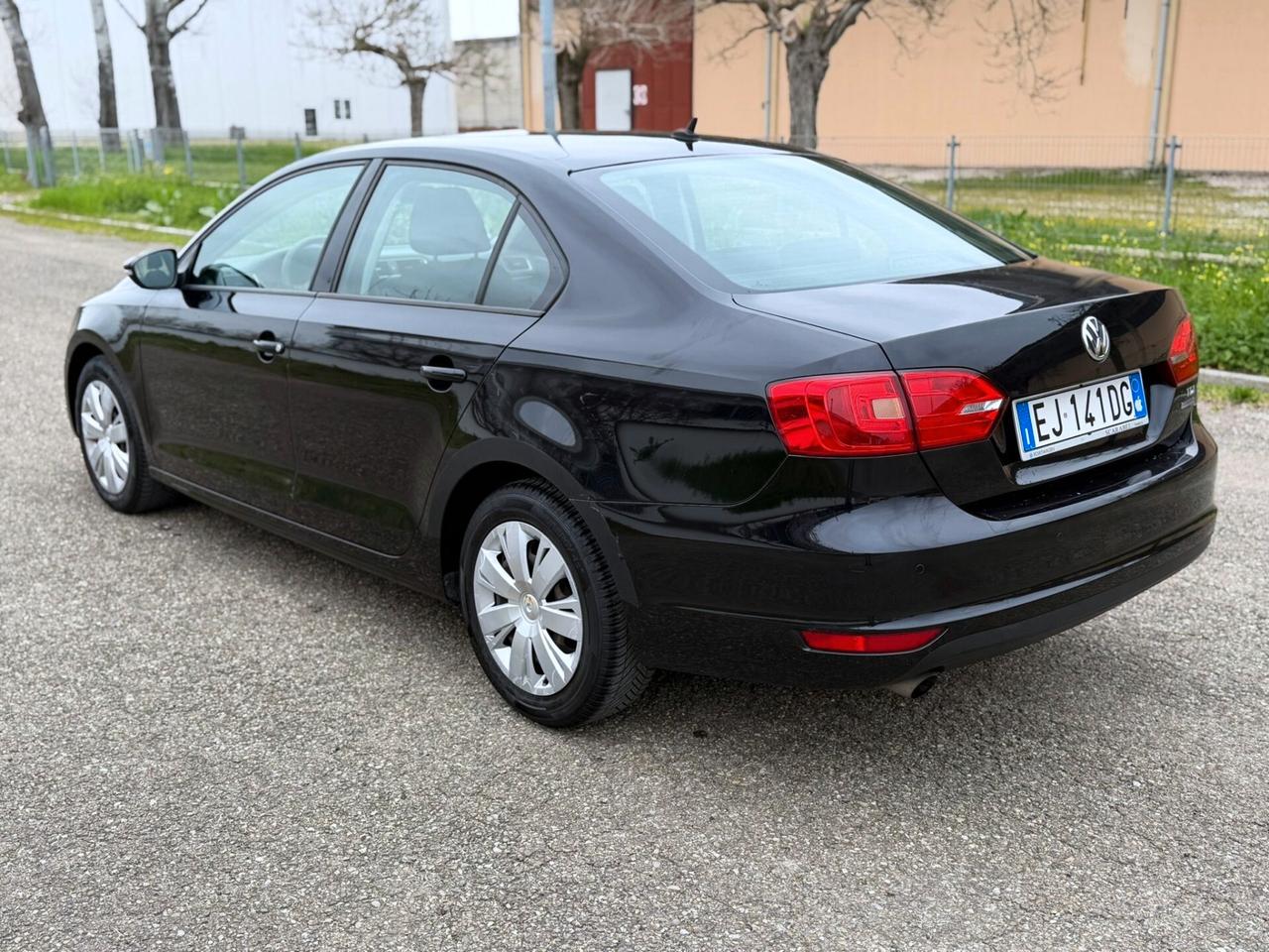 Volkswagen Jetta 1.6 TDI BlueMotion Technology
