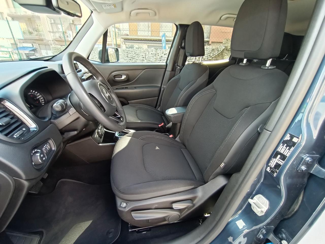 Jeep Renegade 1.3 T4 190CV PHEV 4xe AT6 Business Plus