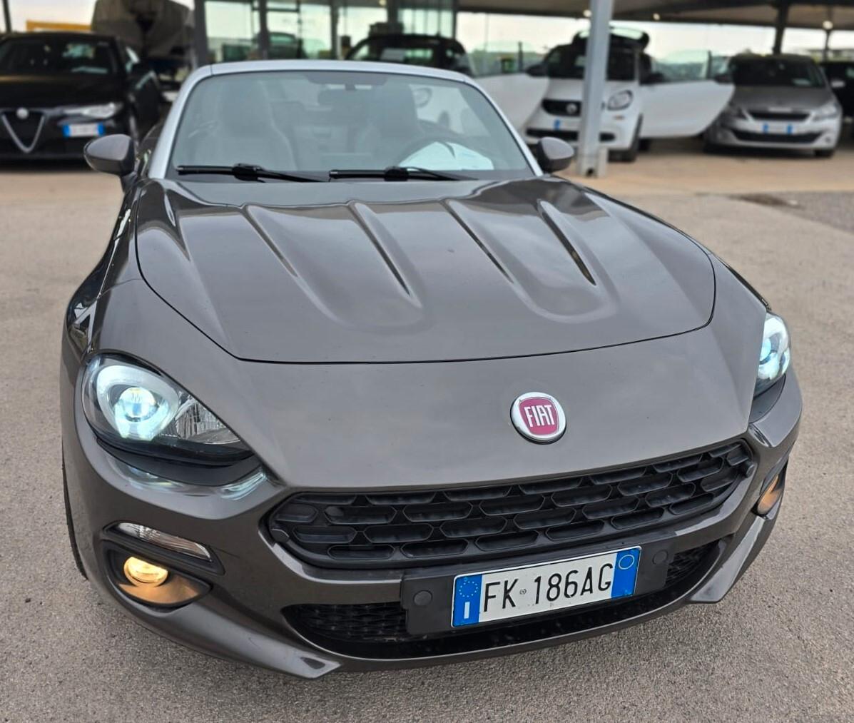 Fiat 124 Spider EUROPA - PARI AL NUOVO -