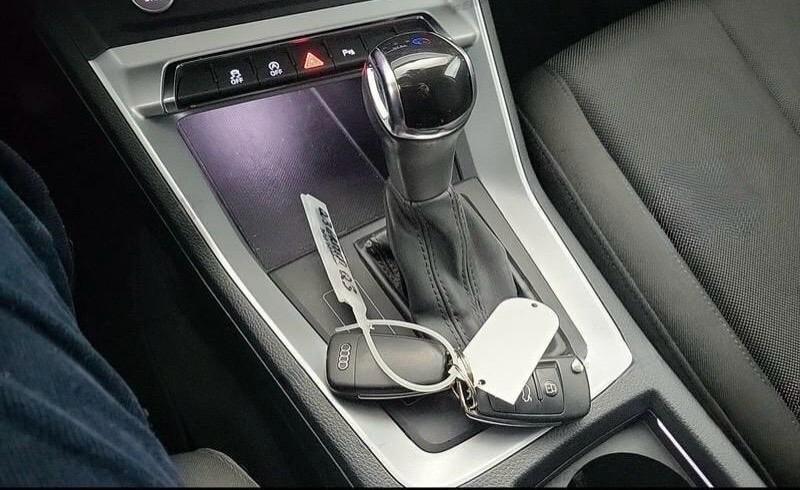 Audi Q3 2.0 TDI 150 CV S tronic Sport