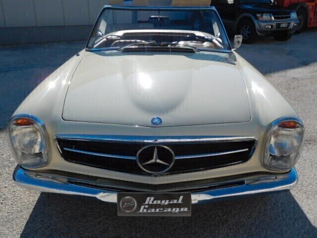 Mercedes sl 230 w113 pagoda da concorso - 1967