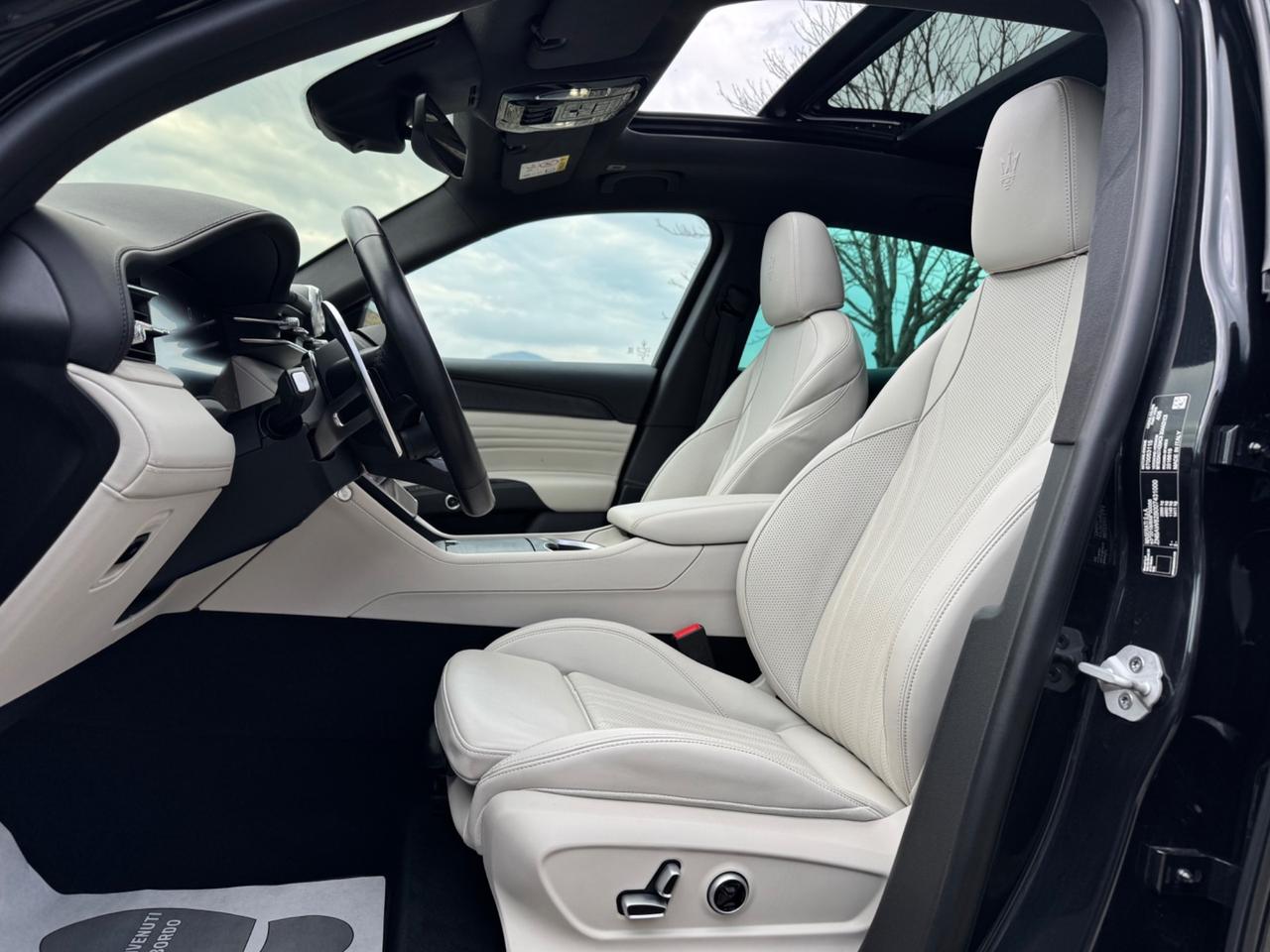 Maserati Grecale MHEV 330 CV AWD Modena