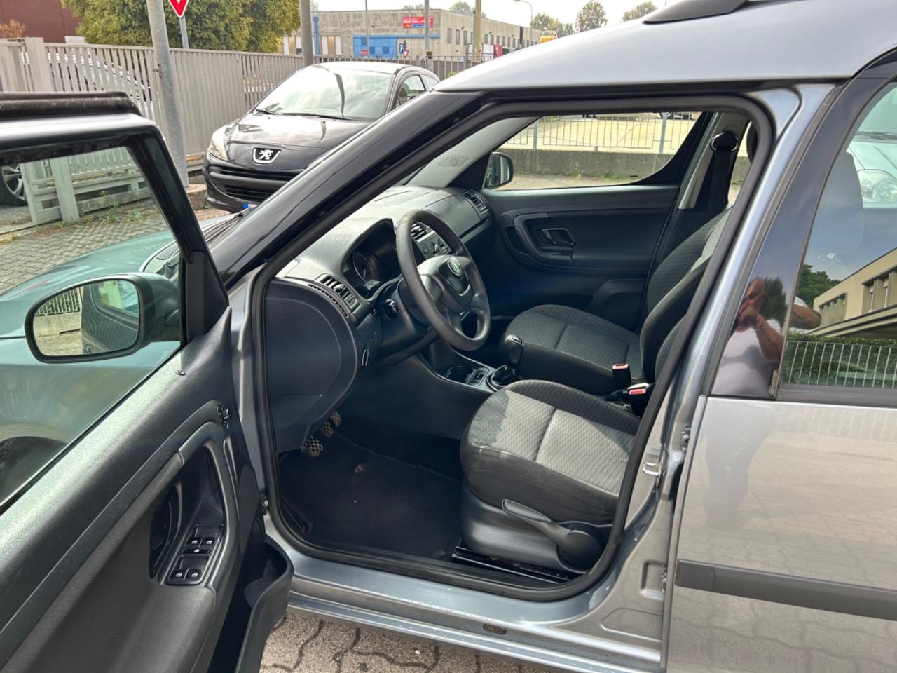 Skoda Roomster 1.6 TDI NEOPATENTATI CR 90CV