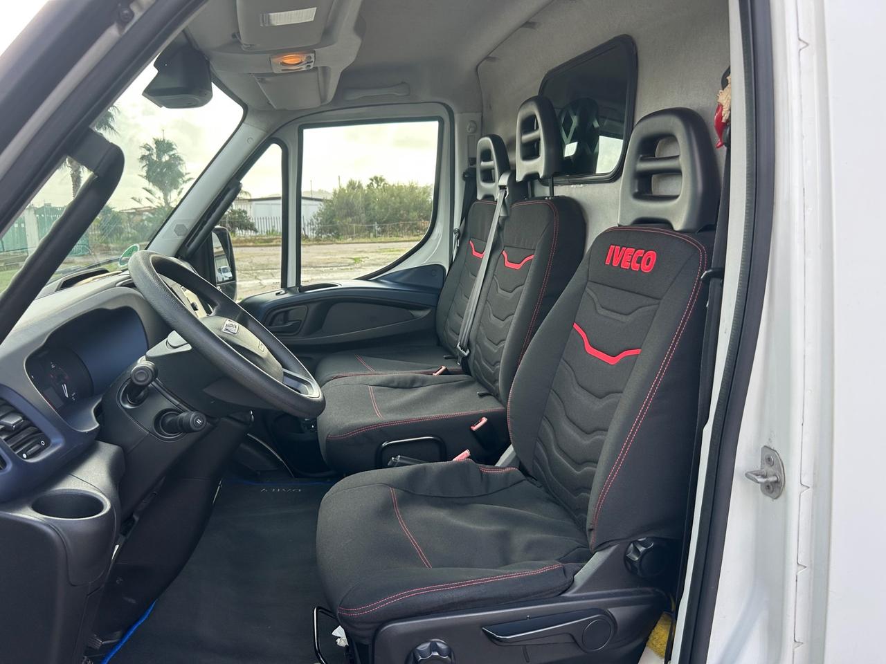 Iveco Daily 35-160 Hi-MATIC