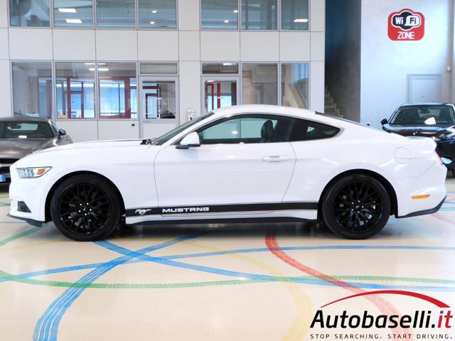 FORD Mustang COUPÉ FASTBACK 2.3 ECOBOOST 317CV