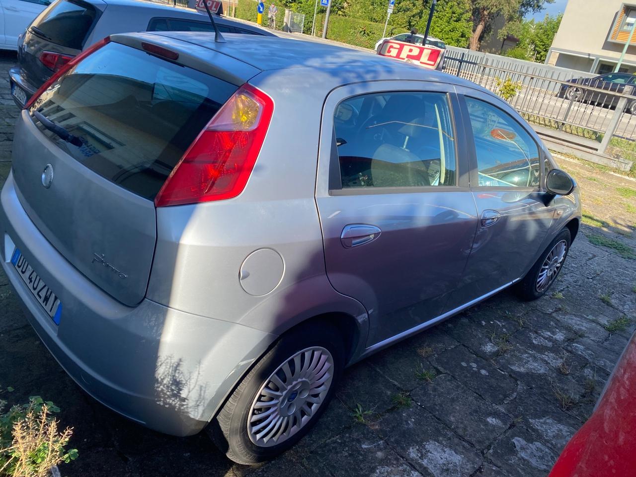 Fiat Grande Punto Dinamic 1.2 gpl