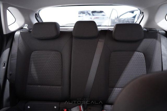 HYUNDAI i20 1.0 T-GDI 48V iMT DCT ConnectLine