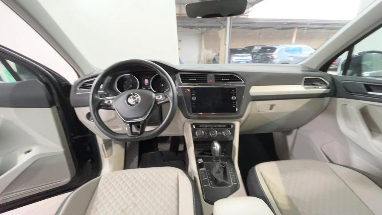 Volkswagen Tiguan 2.0 TDI SCR DSG Business BlueMotion Technology