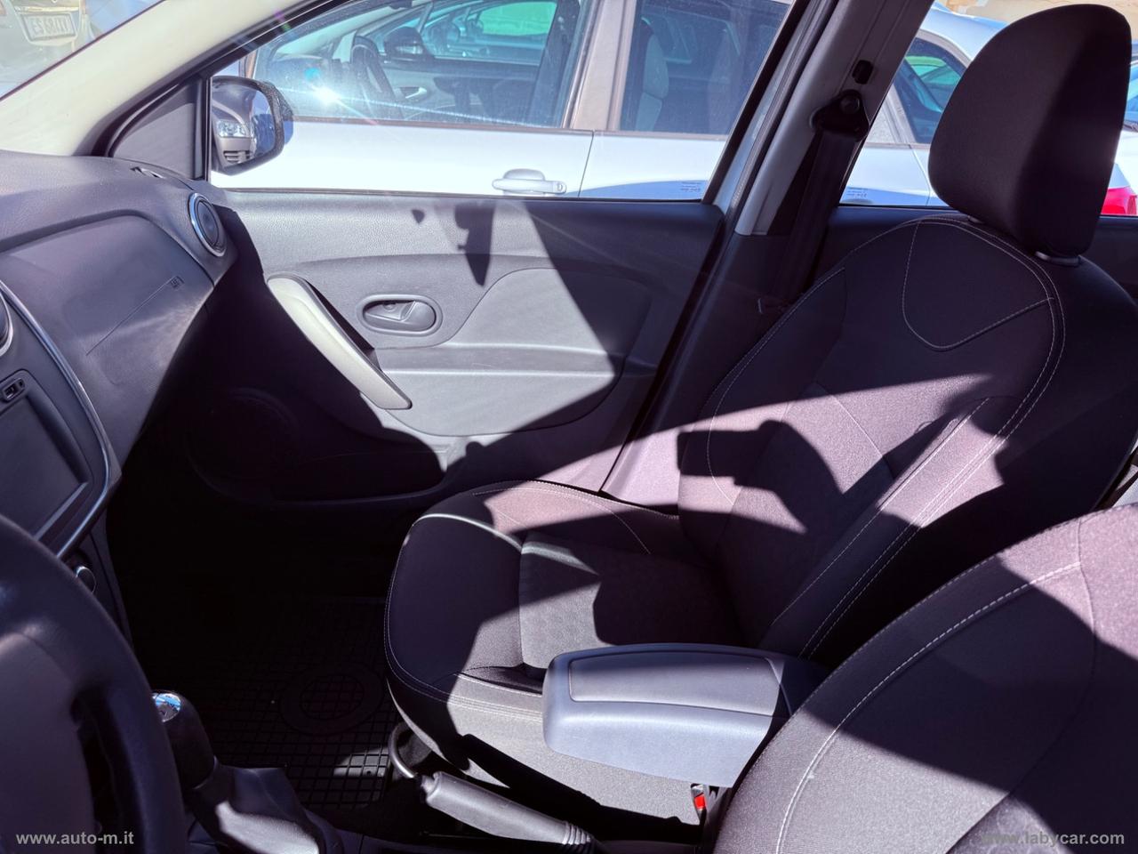 DACIA Sandero 1.2 GPL 75 CV Lauréate