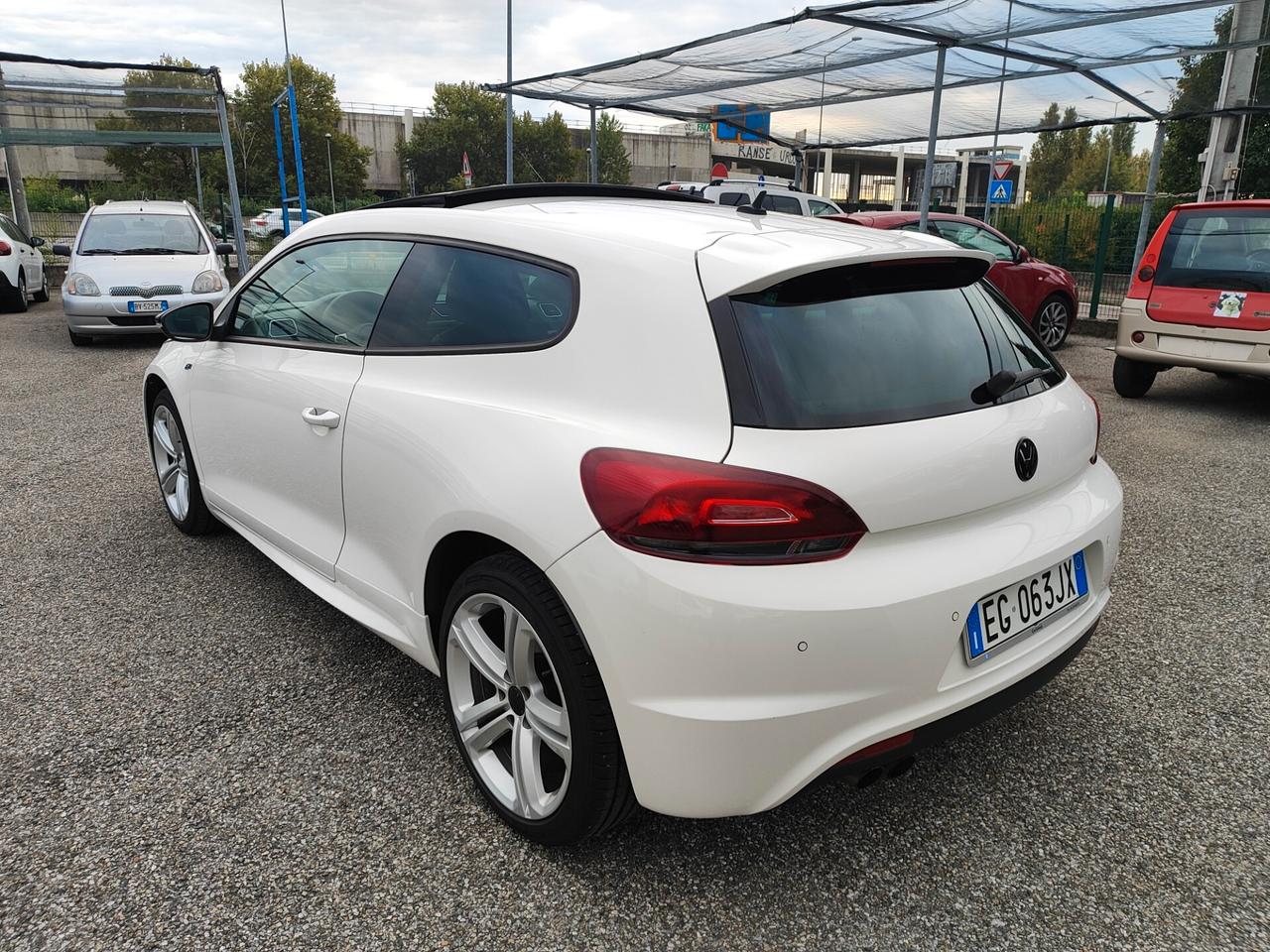 Volkswagen Scirocco 1.4 TSI 160CV R-line