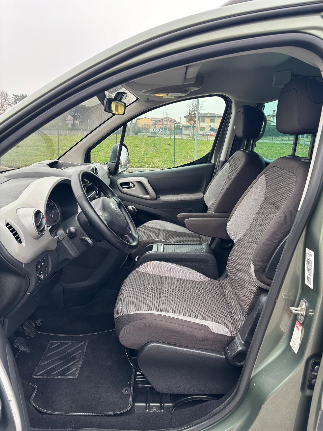 Peugeot Partner Tepee 1.6 HDi 112CV Outdoor