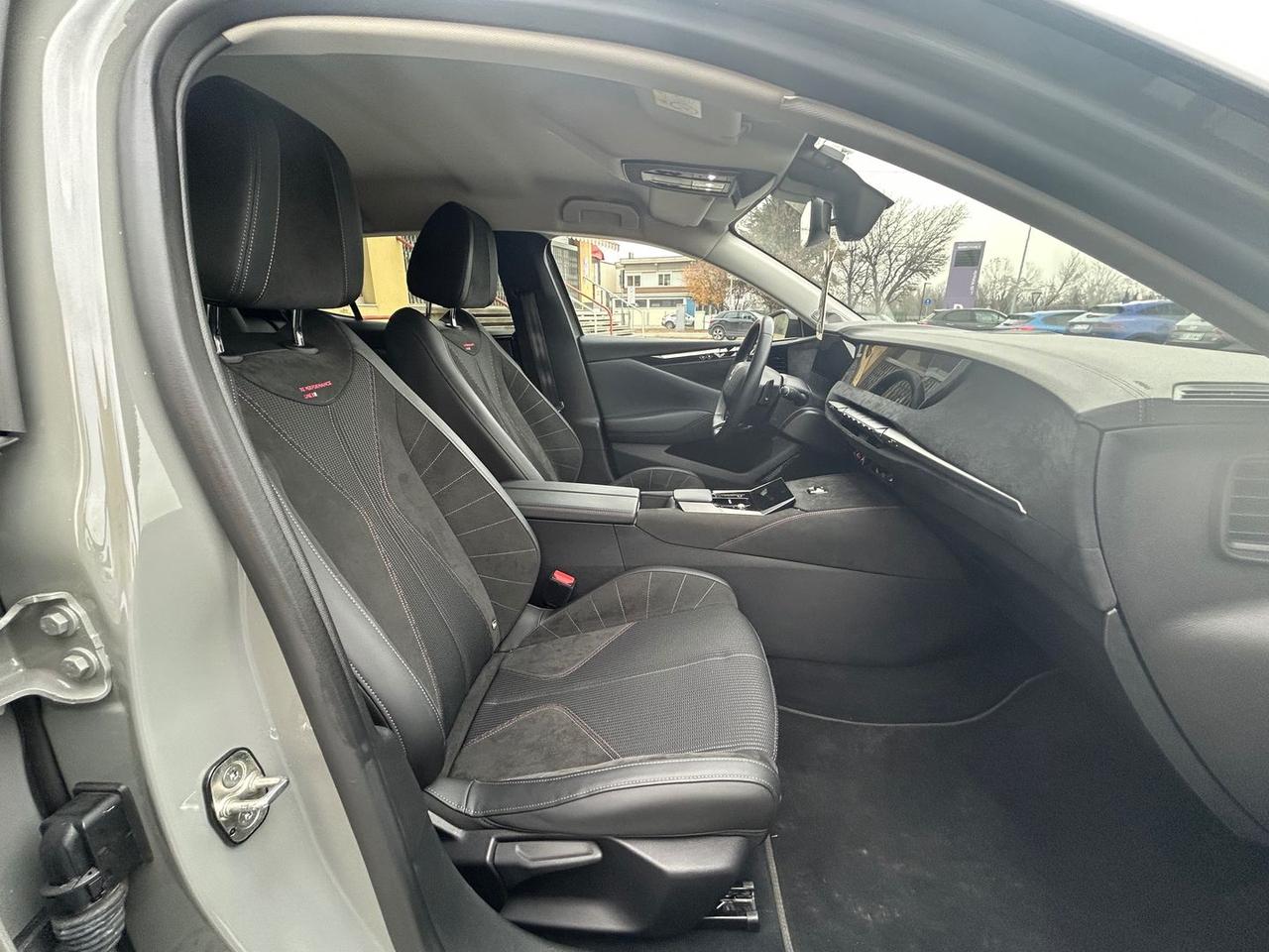 DS DS4 Performance Line+ 1.6 Puretech 180 #8260