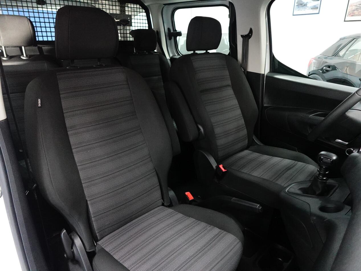 Opel Combo 1.5 D 100 CV LIFE N1 L1H1 ED. PLUS