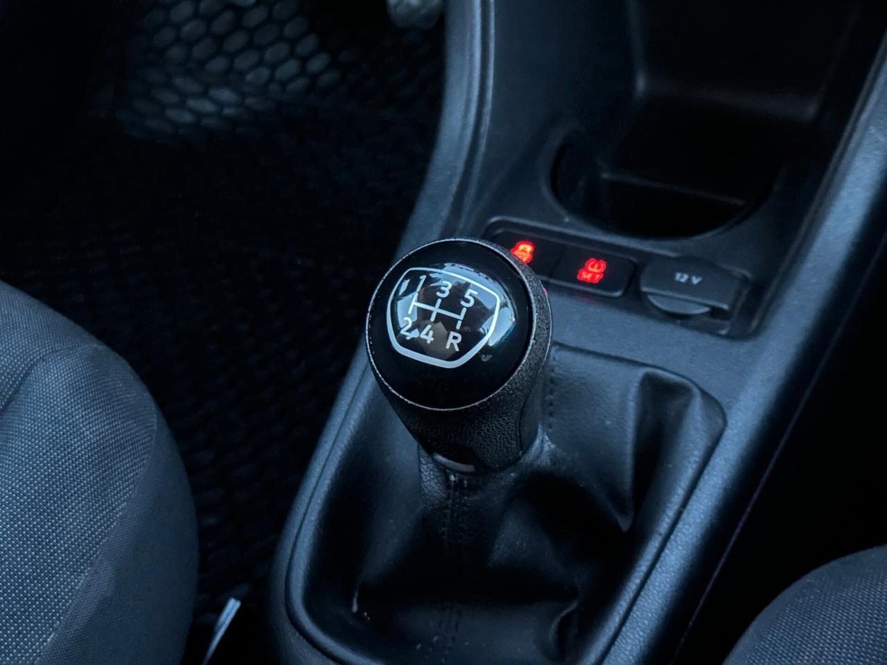 VOLKSWAGEN up! 1.0 5p. move up!