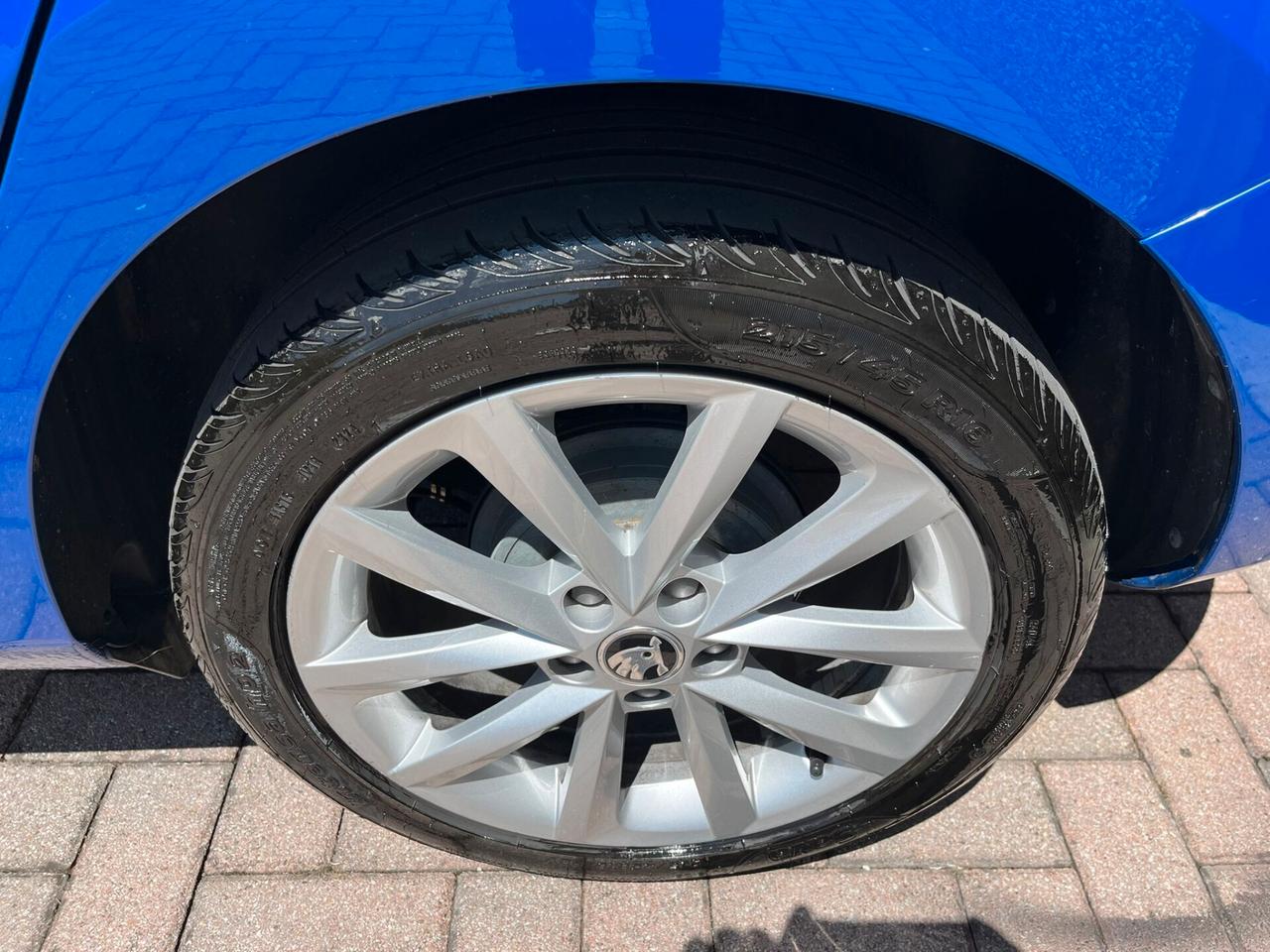 Skoda Fabia 1.0 TSI Twin Color Argento