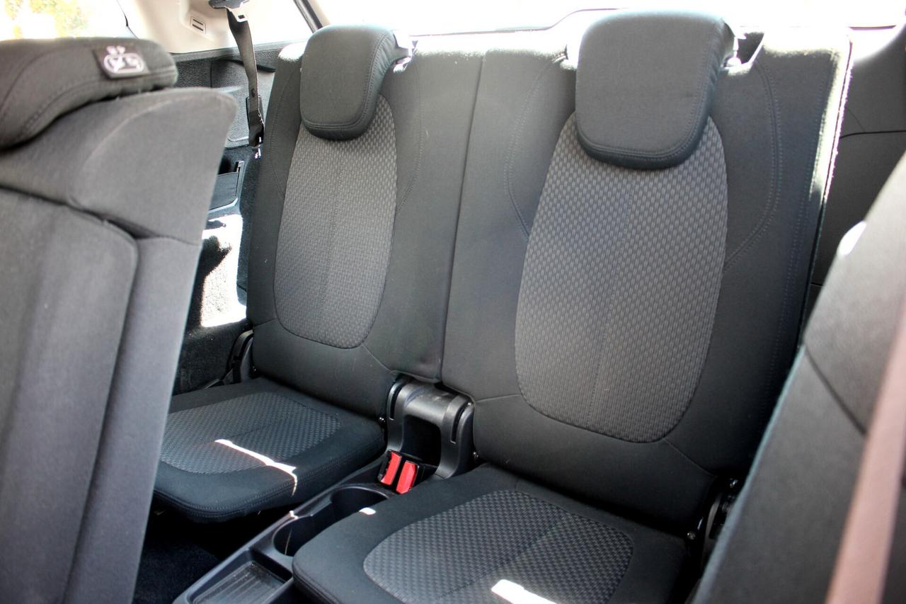 Bmw 216d-7 posti*PREZZO VERO*crono tagliandi-unipro