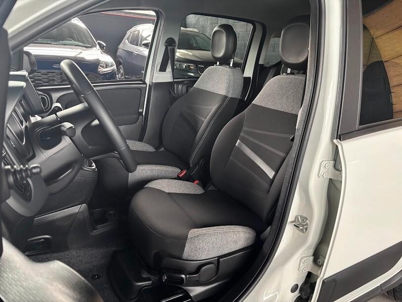 Fiat Panda 1.0 FireFly Hybrid 40.000KM NEOPATENTATI