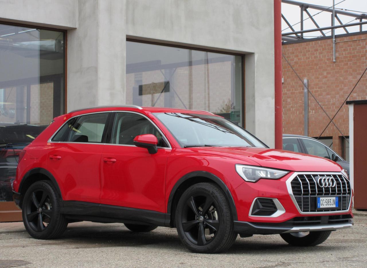 Audi Q3 35 2.0 tdi Business Advanced s-tronic