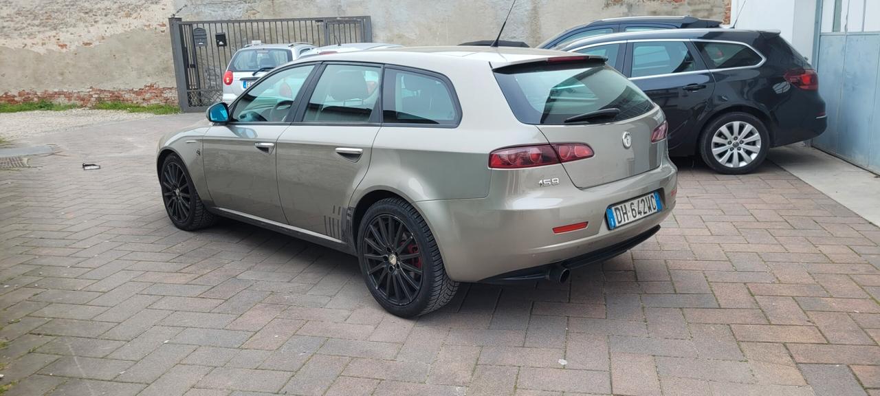 Alfa Romeo 159 1.9 JTDm Sportwagon