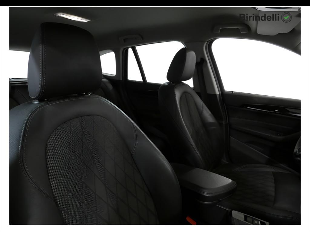 BMW X1 (F48) - X1 xDrive18d xLine