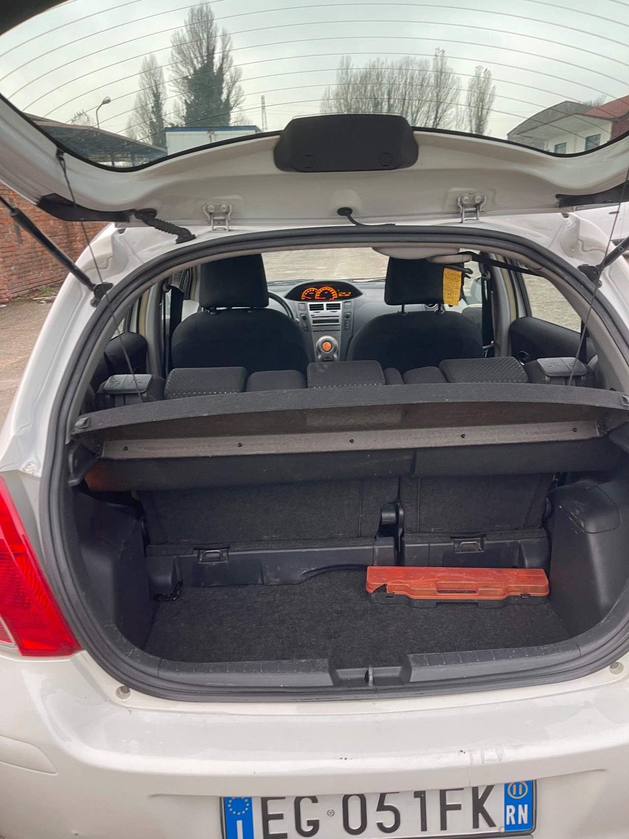 Toyota Yaris 1.4 D-4D DPF 5 porte Now