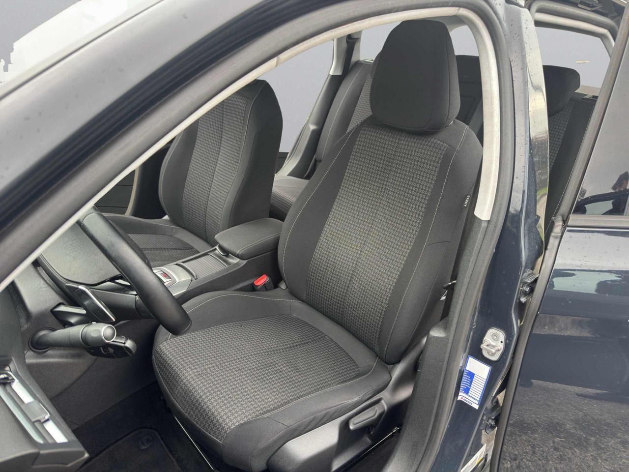 Peugeot 308 B.HDi 130 CV EAT6 SW-NAVI-SENSORI ANT/POST-E6D-