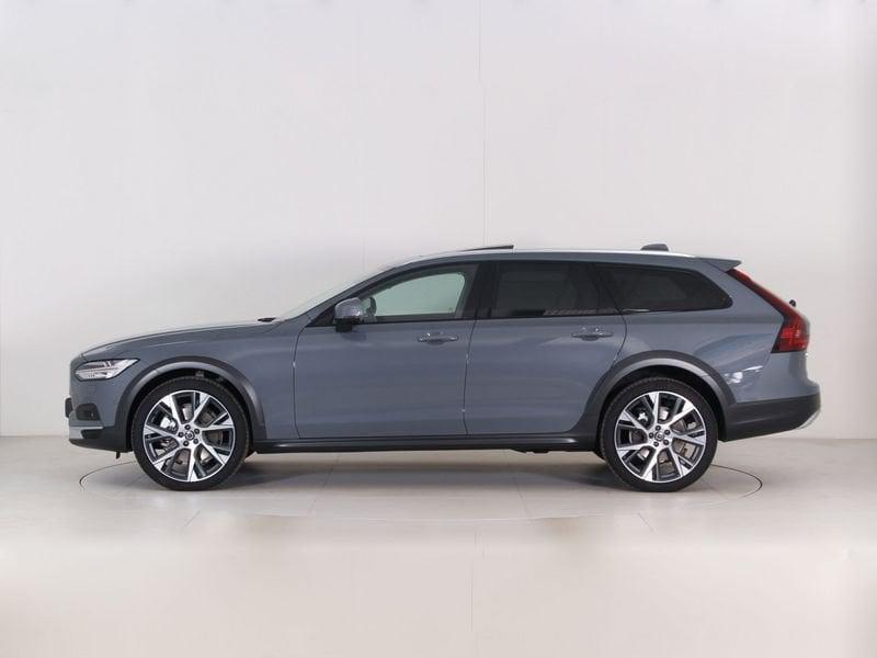 Volvo V90 Cross Country B4 (d) AWD automatico Ultimate