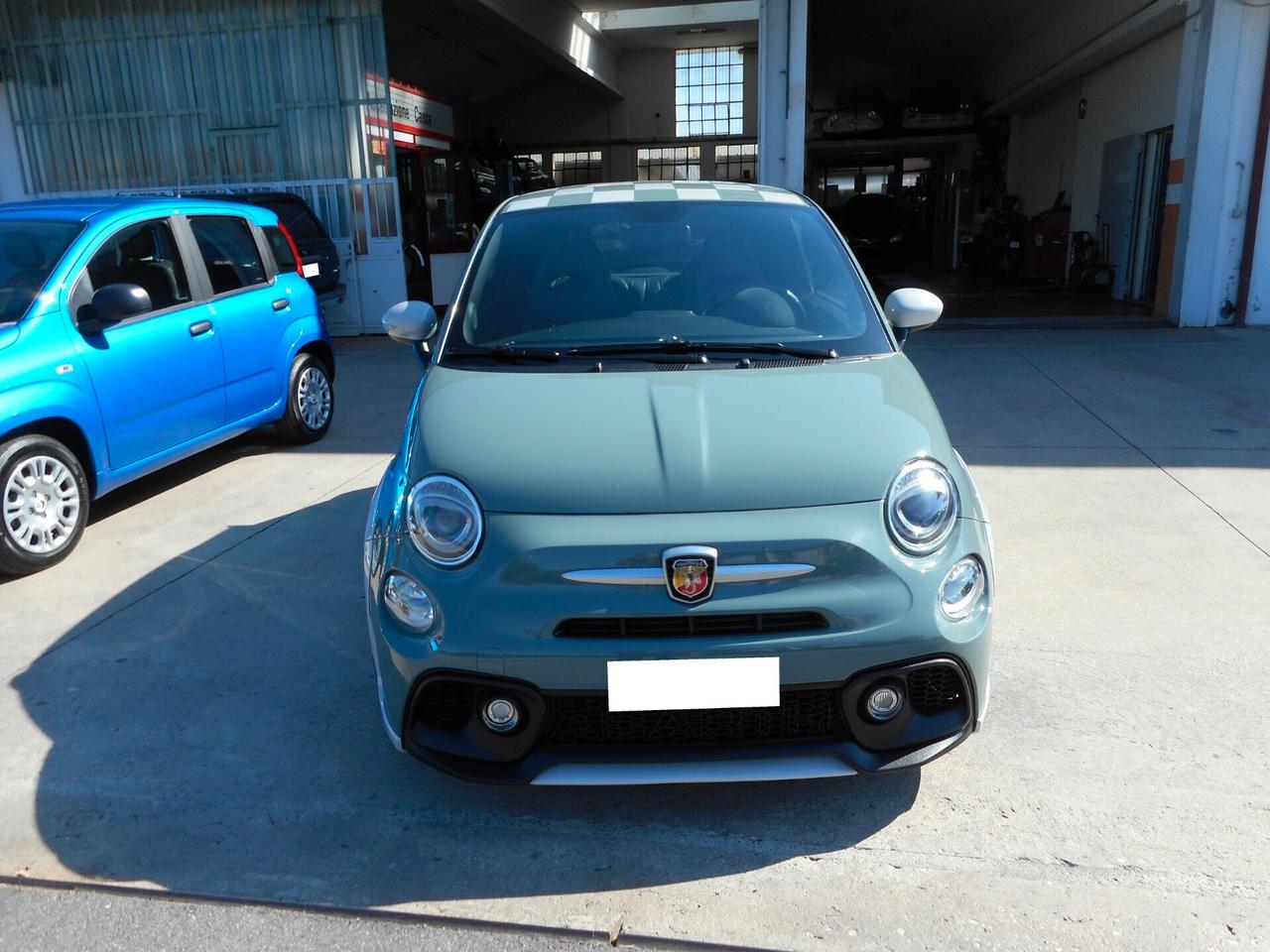 Abarth 695 1.4 T-Jet 180 CV 70° Anniversario