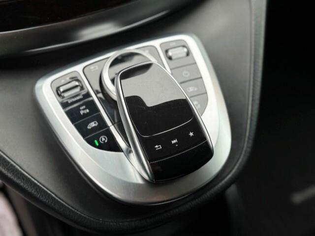 Mercedes-benz V 220 d Automatic 4Matic Executive Long