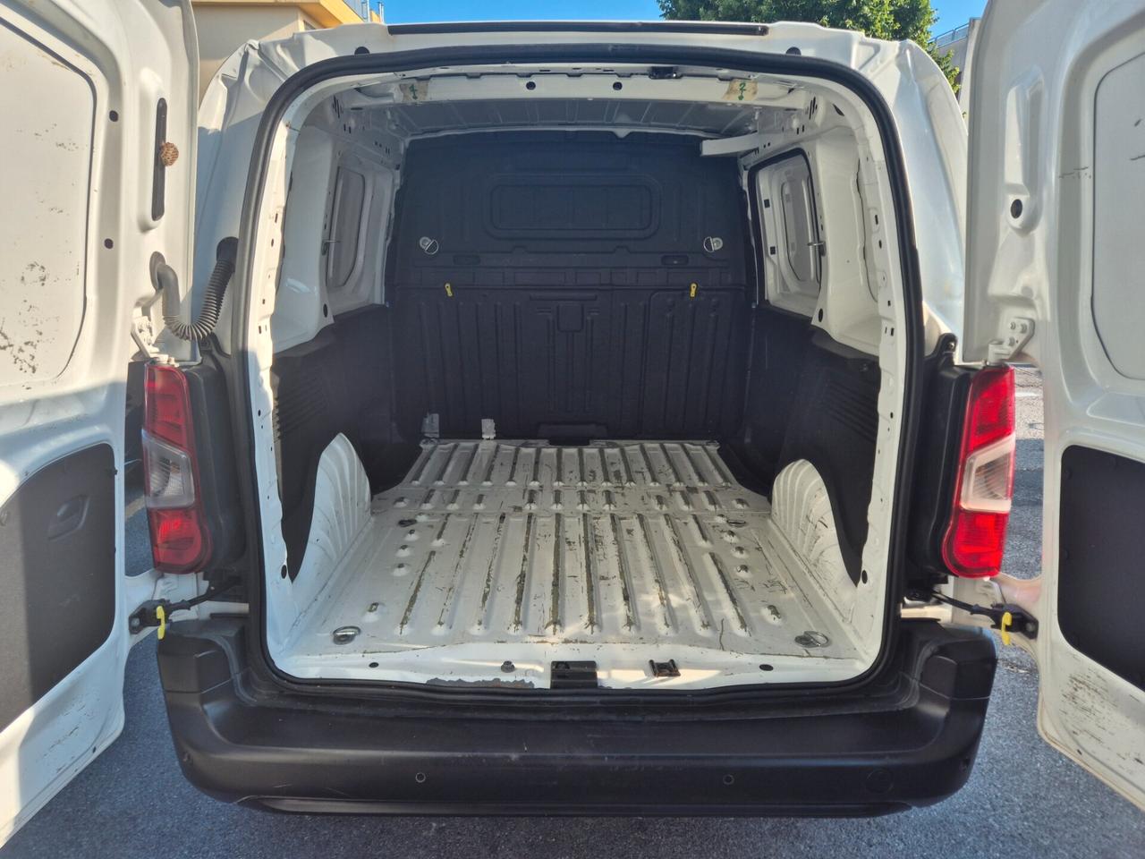 Citroen Berlingo BlueHDi 130 S&S Van M Club