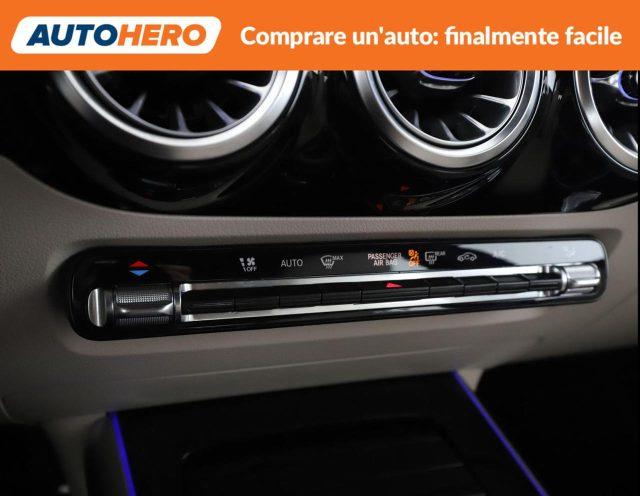 MERCEDES-BENZ GLA 180 Automatic Progressive Advanced