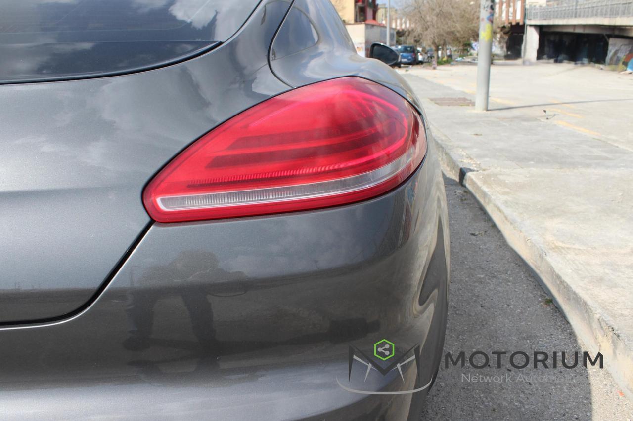 Porsche Panamera 3.0 250cv