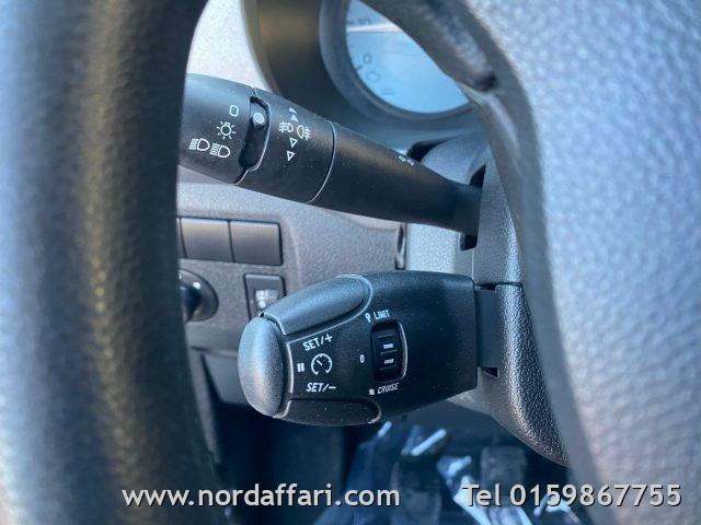 PEUGEOT Partner Tepee BlueHDi 100 4x4 Active Traction Control