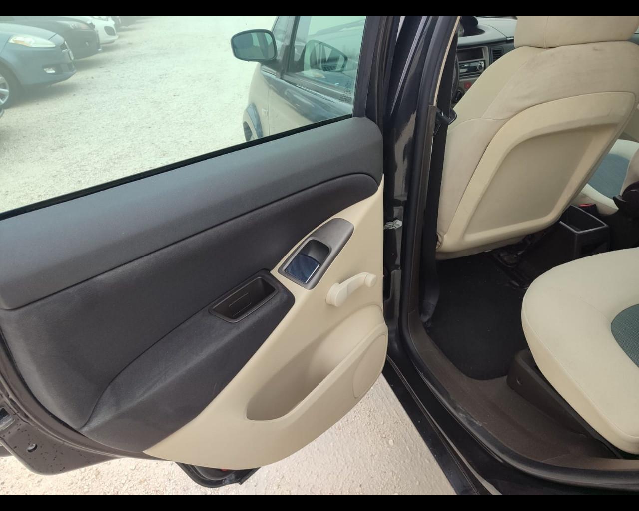 LANCIA Musa - 1.4 16V Oro