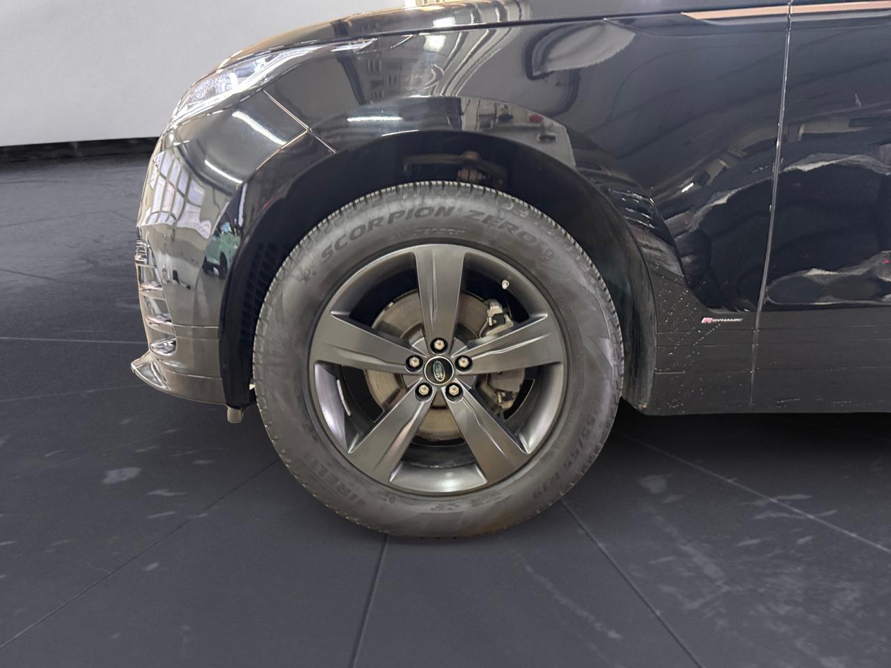 LAND ROVER Range Rover Velar 2.0d i4 R-Dynamic 180cv auto