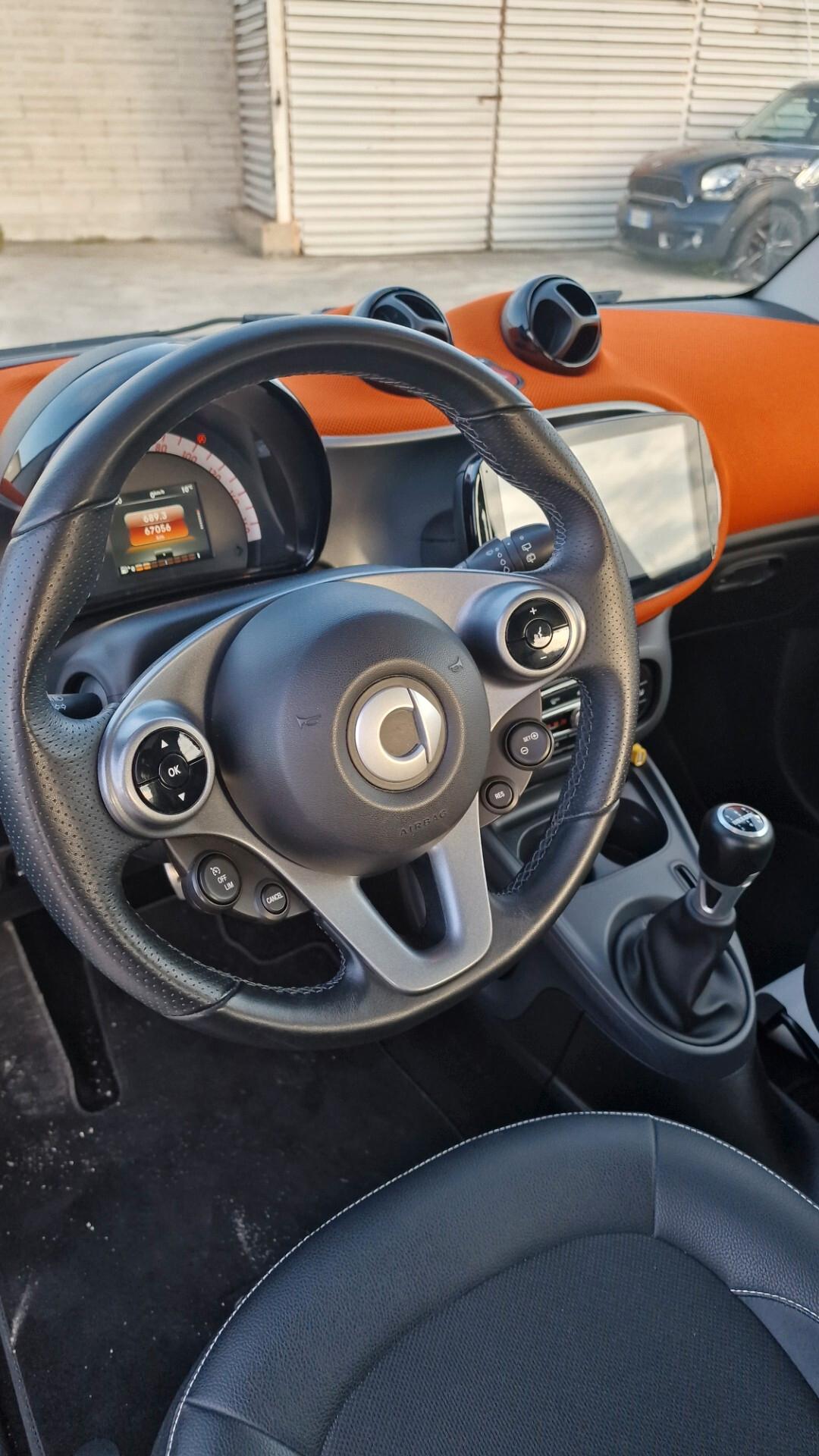 Smart ForTwo 70 1.0 twinamic Passion BRABUS STYLE