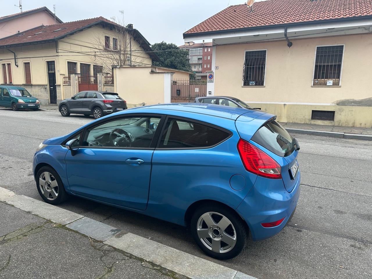 Ford Fiesta Ford fiesta 1.2 gpl della casa ( vettura grandinata )