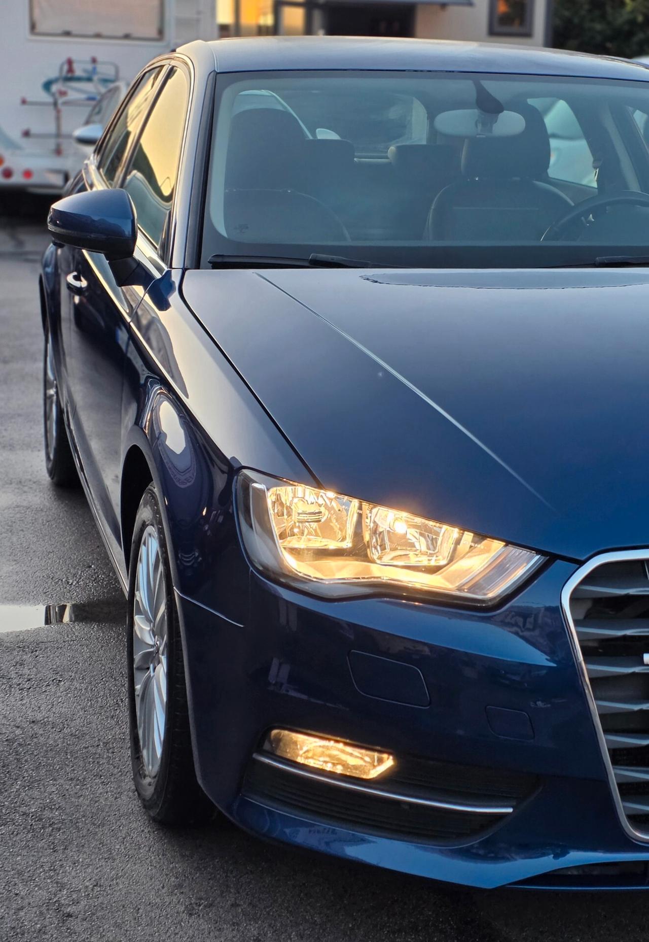 Audi A3 SPB 2.0 TDI 150 CV clean diesel S tronic Ambition