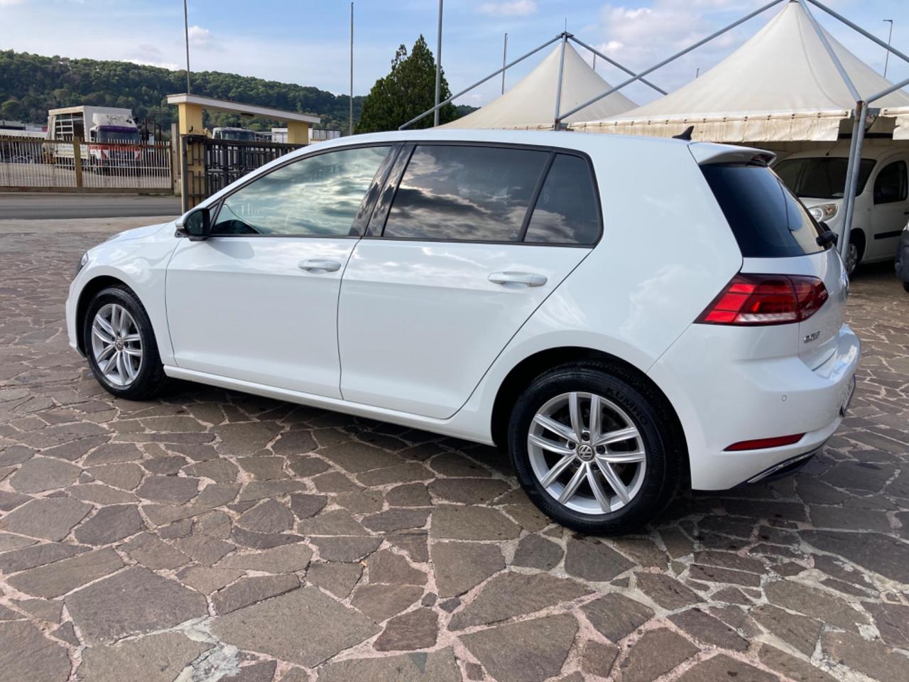 Volkswagen Golf 1.6 TDI 115CV DSG - 2019